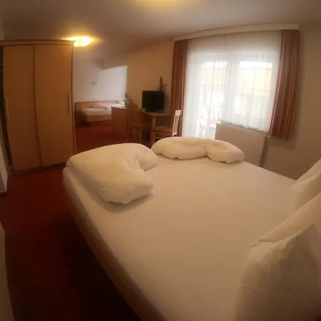 Garni Dorfschmiede Szálloda Ischgl