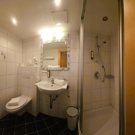 Otel Garni Dorfschmiede Ischgl