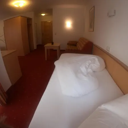 Szálloda Garni Dorfschmiede *